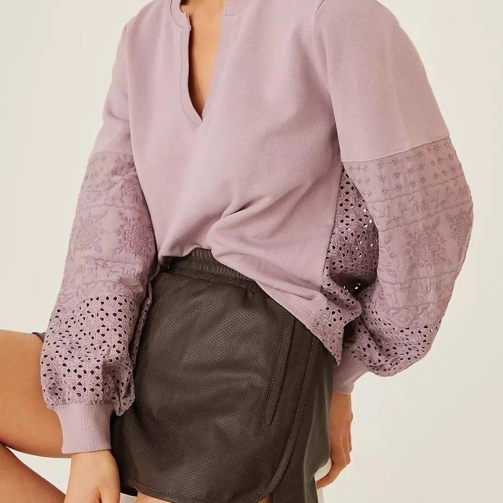 ANTHROPOLOGIE MAROON EYELET COTTON Y-NECKLINE SWEATSHIRT